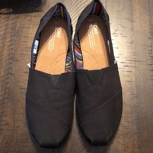 TOMS Classic Black Canvas Shoes